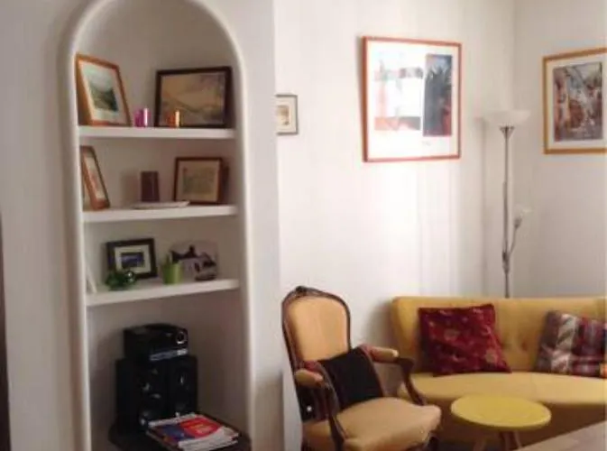 47m2 Calme Au Coeur De * Parijs